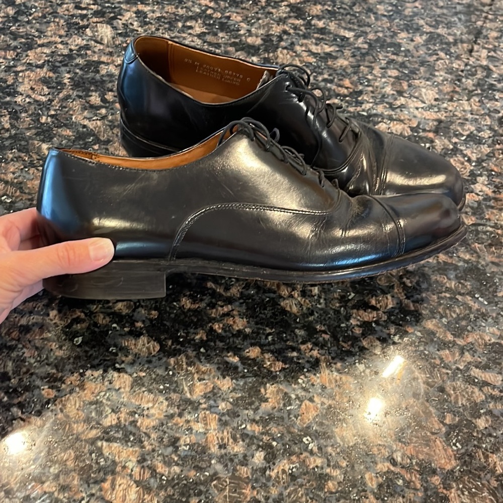 Bostonian Classics dress shoes